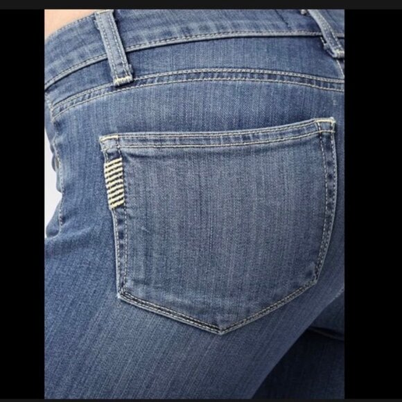 Paige | Verdugo Ankle | Teagan Destructed - Picture 7 of 8